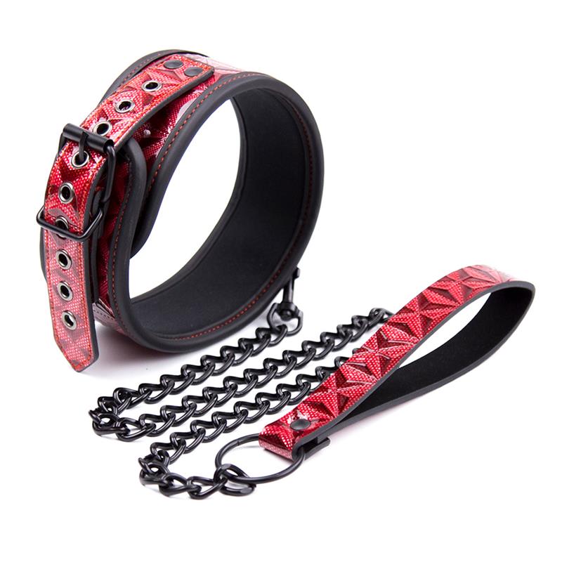 Adjustable Collar With Leash Diamond Vegan Leather