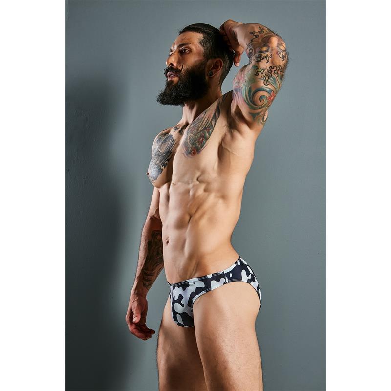 C4M01 Low Rise Bikini Brief Camo